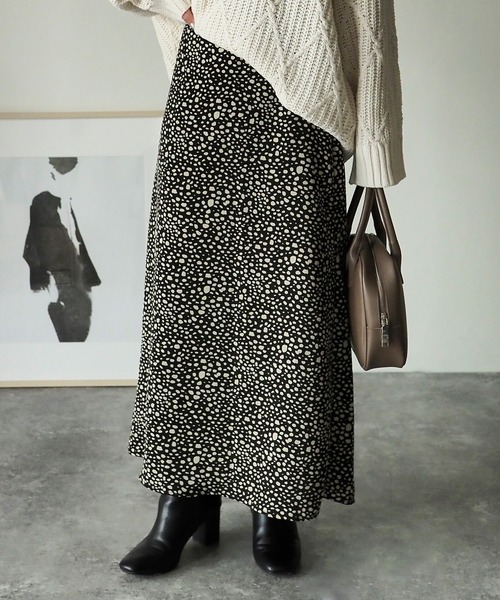 Riberry（リベリー）の「アニマル柄プリントスカート（スカート・レディース・A/B/C/D・MEDIUM/LARGE）」の4枚目の写真