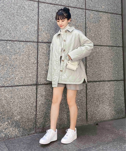 EPIMI E'PIMMY（エピミエピミー）の「ボーダータートルリブニットプルオーバー（ニット/セーター・レディース・ブラック/ベージュ/グレー・MEDIUM）」の8枚目の写真