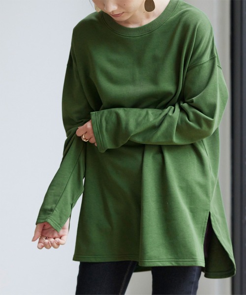 titivate(ティティベイト)の「毛焼きミニ裏毛カットソーチュニック(Tシャツ/カットソー・レディース・ブラウン/オフホワイト/イエロー/グリーン/チャコール・FREE)」の16枚目の写真