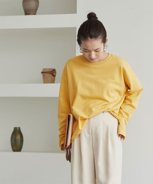 titivate(ティティベイト)の「毛焼きミニ裏毛カットソーチュニック(Tシャツ/カットソー・レディース・ブラウン/オフホワイト/イエロー/グリーン/チャコール・FREE)」の19枚目の写真