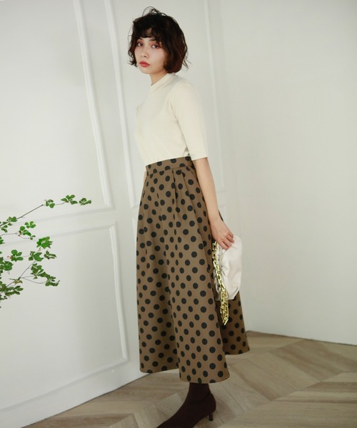 Leja（レジャ）の「ドットフレアロングスカート（スカート・レディース・ベージュ/ブラウン/グリーン・SMALL/MEDIUM）」の14枚目の写真