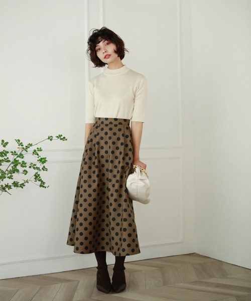 Leja（レジャ）の「ドットフレアロングスカート（スカート・レディース・ベージュ/ブラウン/グリーン・SMALL/MEDIUM）」の17枚目の写真