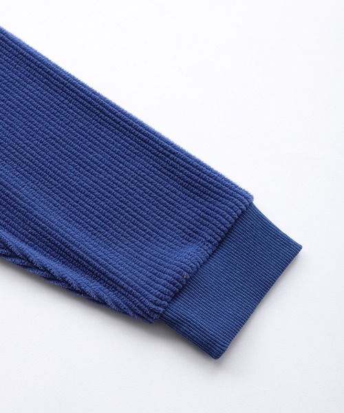 X-girl（エックスガール）の「CONTRAST LINE CROPPED RIB TOP（Tシャツ/カットソー・レディース・ブラック/ブルー/ホワイト・M/S）」の7枚目の写真