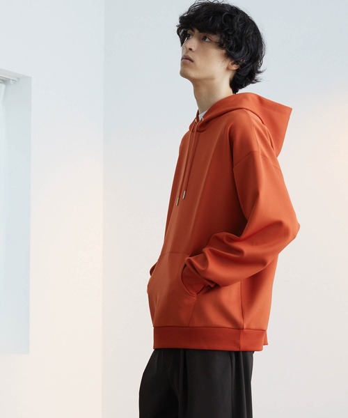 Like Us（ライクアス）の「【LikeUs】シルキーダンボールニットオーバーサイズカラーパーカー（パーカー・メンズ・グレイッシュブルー/ライトベージュ/グレイッシュベージュ/ネイビー/ダークグレー/オレンジ/ホワイト/チェリーピンク/カーキ系/ブラック/イエロー/ワインレッド/ブラウン・XL/M/L）」の13枚目の写真