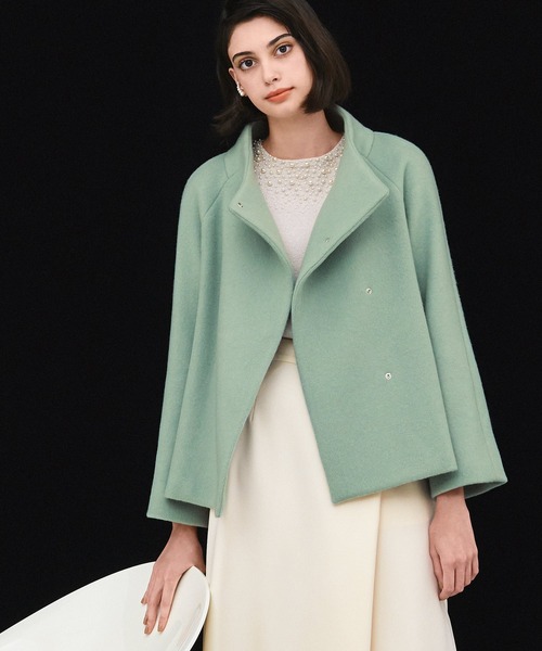 STRAWBERRY-FIELDS（ストロベリーフィールズ）の「ライトショートビーバー　その他アウター（その他アウター・レディース・ライトグリーン/ライトベージュ/サーモンピンク/ブラウン/ベージュ系その他/ベージュ系その他2/ブラック・2）」の6枚目の写真