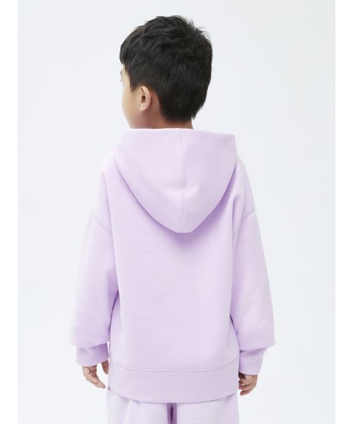 GAP（ギャップ）の「オーバーサイズ プルオーバーフーディー (キッズ)（パーカー・キッズ・ライラック/ネイビー/グレー/その他・S/M/L/XL/XXL/XS）」の9枚目の写真