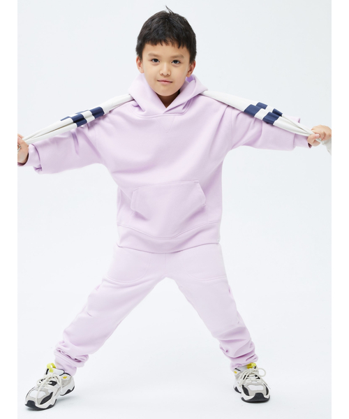 GAP（ギャップ）の「オーバーサイズ プルオーバーフーディー (キッズ)（パーカー・キッズ・ライラック/ネイビー/グレー/その他・S/M/L/XL/XXL/XS）」の6枚目の写真