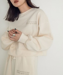 w closet | クロップド刺繍入スエットプルオーバー(スウェット)