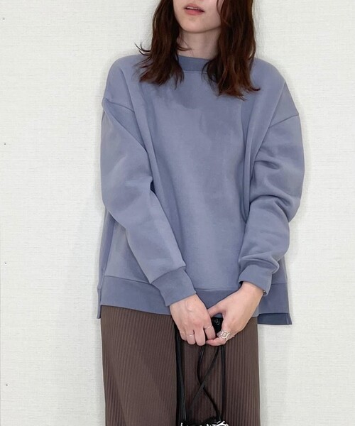 SHOO・LA・RUE(シューラルー)の「◆裏起毛シンプルスウェット(スウェット・レディース・カーキ/ブルー/キャメル/ナチュラル/ピンク系/ブラック・04/03/02)」の7枚目の写真