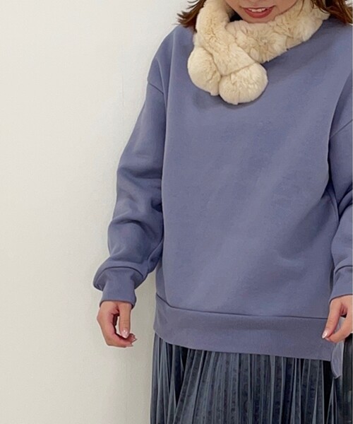 SHOO・LA・RUE(シューラルー)の「◆裏起毛シンプルスウェット(スウェット・レディース・カーキ/ブルー/キャメル/ナチュラル/ピンク系/ブラック・04/03/02)」の9枚目の写真