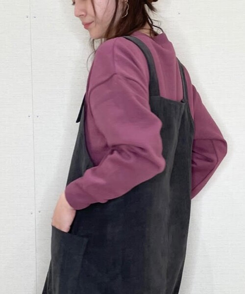 SHOO・LA・RUE(シューラルー)の「◆裏起毛シンプルスウェット(スウェット・レディース・カーキ/ブルー/キャメル/ナチュラル/ピンク系/ブラック・04/03/02)」の15枚目の写真