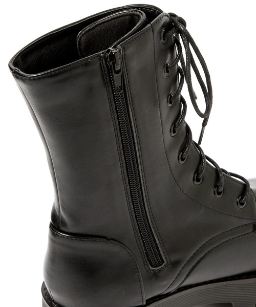 repipi armario(レピピ アルマリオ)の「ボリュームソールブーツ(ブーツ・キッズ・ホワイト/ブラック・SMALL/MEDIUM/LARGE)」の19枚目の写真