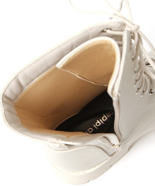 repipi armario(レピピ アルマリオ)の「ボリュームソールブーツ(ブーツ・キッズ・ホワイト/ブラック・SMALL/MEDIUM/LARGE)」の20枚目の写真