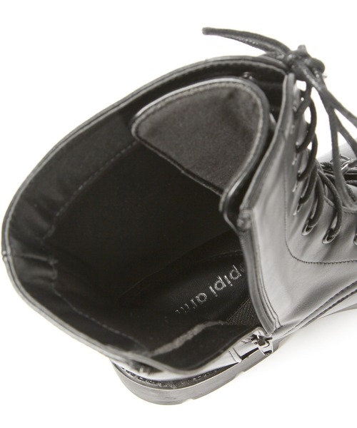 repipi armario(レピピ アルマリオ)の「ボリュームソールブーツ(ブーツ・キッズ・ホワイト/ブラック・SMALL/MEDIUM/LARGE)」の21枚目の写真