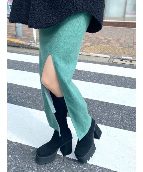 EMODA（エモダ）の「タンクボリュームフィットブーツ（ブーツ・レディース・グレー/ブラック・SMALL/MEDIUM/LARGE）」の20枚目の写真