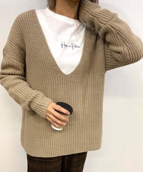 MLI'A(エムリア)の「深Vネックニット(ニット/セーター・レディース・ブラック/アイボリー/グレー系その他・M)」の3枚目の写真