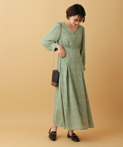 libelle more（リベル モア）の「小花柄エンパイアワンピース（ワンピース・レディース・ブラック/オフホワイト/グリーン・M/L）」の21枚目の写真