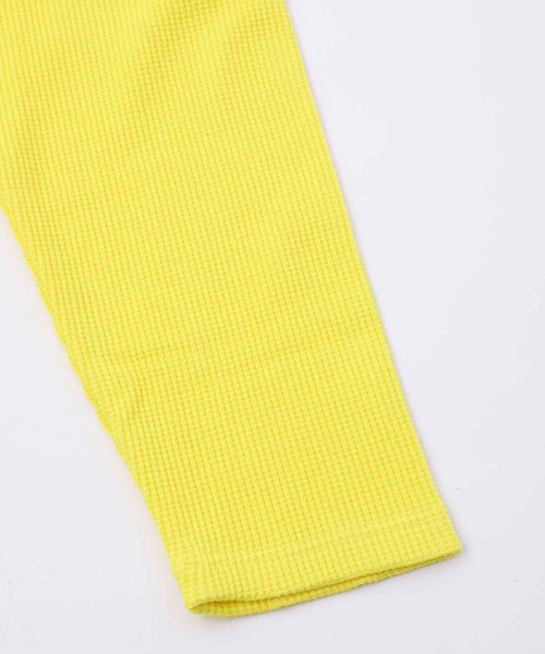 X-girl（エックスガール）の「THERMAL L/S TOP（Tシャツ/カットソー・レディース・グリーン/ブラック/イエロー・S/M）」の7枚目の写真