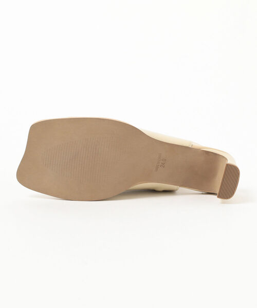 Ray BEAMS(レイビームス)の「Ray BEAMS / レザー ブーツ サンダル(サンダル・レディース・ブラック/オフホワイト・23.5cm/24.5cm/23.0cm/24.0cm/25.0cm)」の16枚目の写真