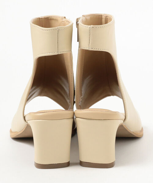 Ray BEAMS(レイビームス)の「Ray BEAMS / レザー ブーツ サンダル(サンダル・レディース・ブラック/オフホワイト・23.5cm/24.5cm/23.0cm/24.0cm/25.0cm)」の17枚目の写真