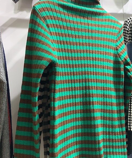 a lot of love（ア ロット オブ ラブ）の「タイニーボーダー　ニットトップス（ニット/セーター・レディース・ブラック/カーキ/グリーン/モカ・FREE）」の19枚目の写真