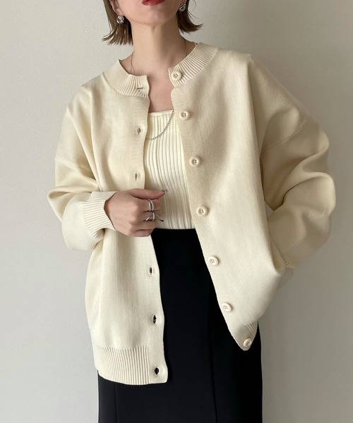 y/m by misato(イムバイミサト)の「ビッグニットカーデ(ニット/セーター・レディース・ブラック/イエロー/アイボリー・FREE)」の1枚目の写真