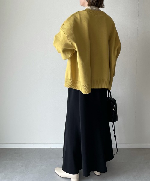 y/m by misato(イムバイミサト)の「ビッグニットカーデ(ニット/セーター・レディース・ブラック/イエロー/アイボリー・FREE)」の22枚目の写真