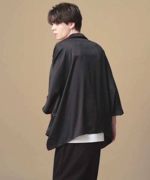 ADAMASTE（アダマスト）の「ハイドレープリラックスドルマンスリーブシャツ【ハーフスリーブ】（シャツ/ブラウス・メンズ・ホワイト/ブラック/ブルー/グレイッシュベージュ/ラベンダー/スカイブルー/グリーン・SMALL/MEDIUM/LARGE）」の11枚目の写真