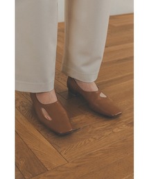 CLANE | ASYMMETRY HOLE FLAT SHOES(ローファー)