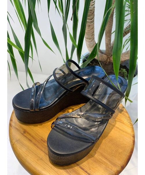 RESEXXY(リゼクシー)の「クリアウェッジサンダル(サンダル・レディース・ブラック/ベージュ/ホワイト・SMALL/LARGE/MEDIUM)」の15枚目の写真