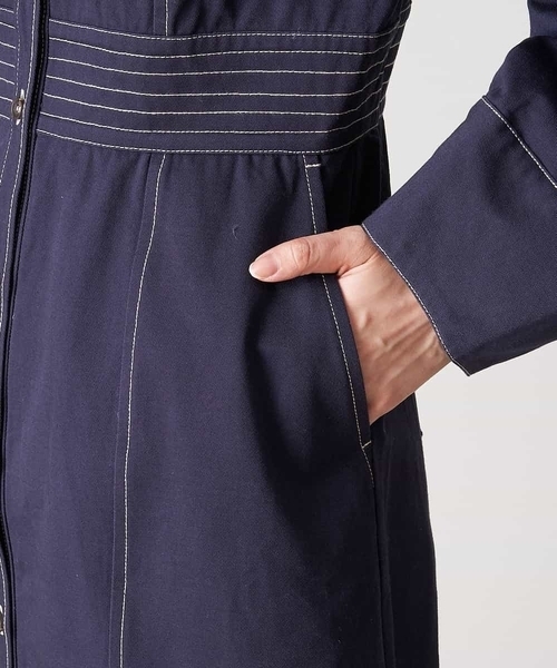 A de a.v.v（アードアー・ヴェ・ヴェ）の「配色ステッチコクーン袖切替ワンピース（ワンピース・レディース・ネイビー/ライトブルー/ホワイト・38/36）」の12枚目の写真