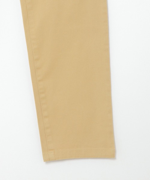 ikka（イッカ）の「綿ストレッチカラースキニーパンツ（その他パンツ・レディース・ブラック/クリアイエロー/カーキオリーブ/ライトベージュ・S/M/L）」の11枚目の写真