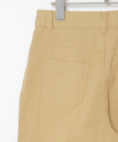 ikka（イッカ）の「綿ストレッチカラースキニーパンツ（その他パンツ・レディース・ブラック/クリアイエロー/カーキオリーブ/ライトベージュ・S/M/L）」の9枚目の写真