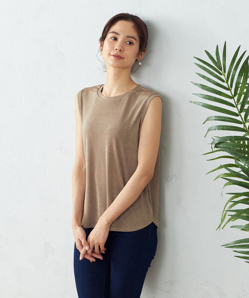 COMME CA ISM(コムサイズム)の「微光沢 タンクトップ(タンクトップ・レディース・ライトグレー/ブラック/ブラウン/グリーン・MEDIUM/LARGE)」の1枚目の写真