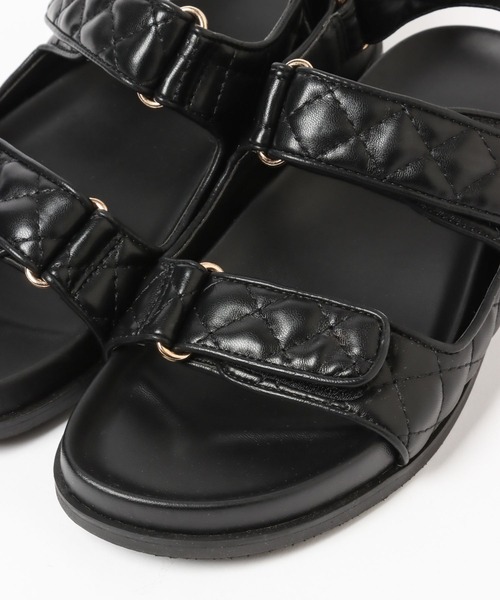 A part by(アパートバイ)の「キルティングフラットサンダル 273197(サンダル・レディース・ブラック/ベージュ・MEDIUM/LARGE)」の5枚目の写真