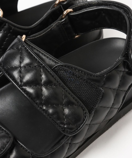 A part by(アパートバイ)の「キルティングフラットサンダル 273197(サンダル・レディース・ブラック/ベージュ・MEDIUM/LARGE)」の12枚目の写真