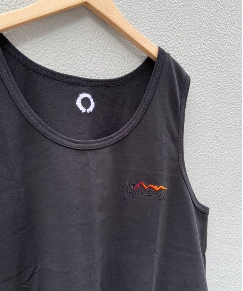 MANASTASH（マナスタッシュ）の「MANASTASH/マナスタッシュ　MS Circle logo tanktop　MSサークルロゴタンクトップ（タンクトップ・レディース・ホワイト/ブラック・MEDIUM/LARGE）」の4枚目の写真