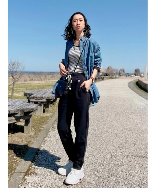 HONEYSUCKLE ROSE（ハニーサックルローズ）の「【HONEYSUCKLE ROSE】スクエアネックタンク（タンクトップ・レディース・ブラック/ホワイト/ライトベージュ/ホワイト×ブラック・S/M/L/LARGE/SMALL/MEDIUM）」の6枚目の写真