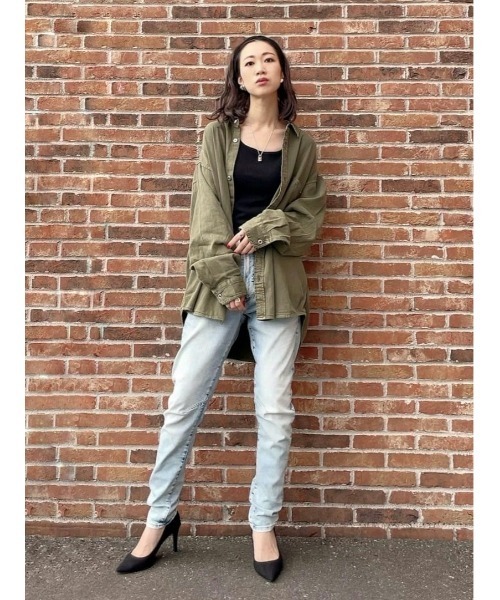 HONEYSUCKLE ROSE（ハニーサックルローズ）の「【HONEYSUCKLE ROSE】スクエアネックタンク（タンクトップ・レディース・ブラック/ホワイト/ライトベージュ/ホワイト×ブラック・S/M/L/LARGE/SMALL/MEDIUM）」の8枚目の写真