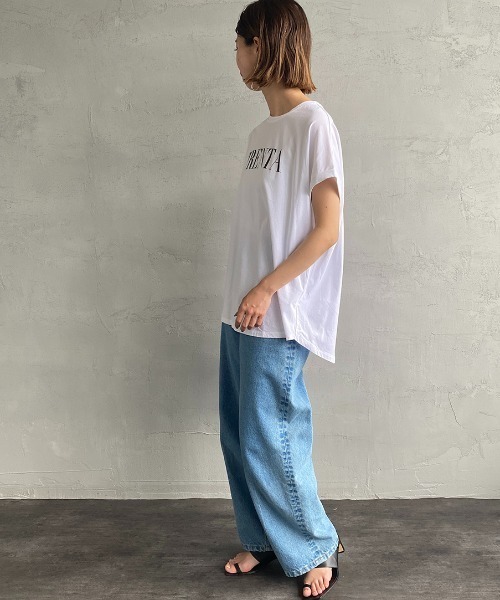 MICA&DEAL（マイカ＆ディール）の「[MICA&DEAL/マイカアンドディール] 別注 TRENTA ワイドシルエットロゴプリントTシャツ（Tシャツ/カットソー・レディース・ホワイト/ブラック/ブラウン・F）」の15枚目の写真