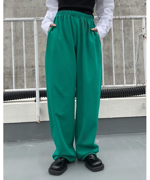 LVEU.(ラブユ.)の「【LVEU.】スウェットロングパンツ / ボトムス パンツ スウェット ワイド ルーズ イージー カジュアル シンプル ブラック ピンク グリーン ブルー(その他パンツ・レディース・ブラック/ブルー/グリーン/ピンク・FREE)」の3枚目の写真