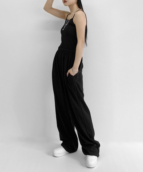 LVEU.(ラブユ.)の「【LVEU.】スウェットロングパンツ / ボトムス パンツ スウェット ワイド ルーズ イージー カジュアル シンプル ブラック ピンク グリーン ブルー(その他パンツ・レディース・ブラック/ブルー/グリーン/ピンク・FREE)」の18枚目の写真