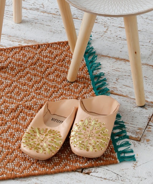 BIRTHDAY BAR（バースデイバー）の「＜育てるスリッパ＞ unm モロッカンスタイル バブーシュ ルームシューズ（ルームシューズ/スリッパ・レディース・ブラック/ベージュ/グリーン/パープル/ブラックミックス・フリー）」の4枚目の写真