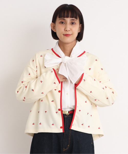 CHILD WOMAN（チャイルドウーマン）の「4段スムースチェリー刺繍 ノー