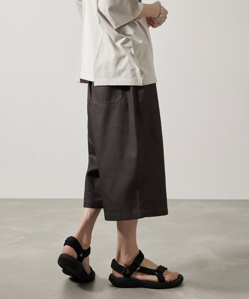 iisy(イージー)の「【iisy】ボリュームイージーガウチョショーツ(その他パンツ・メンズ・チャコールグレー/ライトグレー/ネイビー・S/M/L)」の2枚目の写真