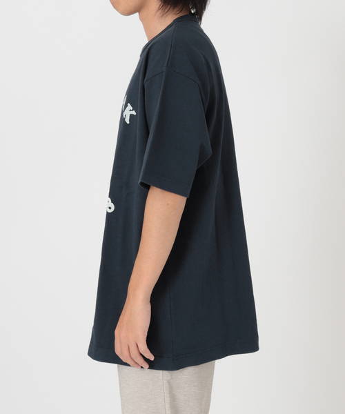 Snow Peak（スノーピーク）の「【Snow Peak/スノーピーク×JS】別注 リサイクルコットン ギア カレッジ T（Tシャツ/カットソー・メンズ・ネイビー/イエロー/キナリ・SMALL/MEDIUM/LARGE）」の10枚目の写真