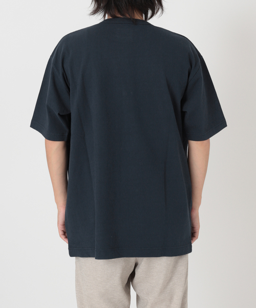 Snow Peak（スノーピーク）の「【Snow Peak/スノーピーク×JS】別注 リサイクルコットン ギア カレッジ T（Tシャツ/カットソー・メンズ・ネイビー/イエロー/キナリ・SMALL/MEDIUM/LARGE）」の11枚目の写真