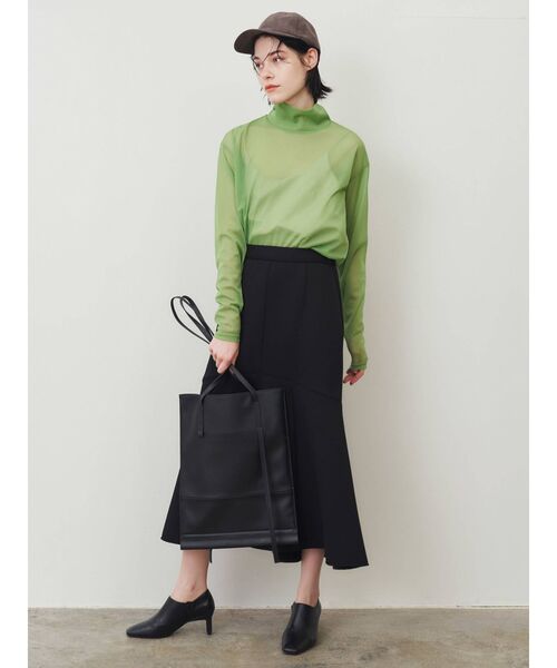 ELENDEEK（エレンディーク）の「スポンジマーメードスカート（スカート・レディース・ブラック/カーキ・01/02）」の3枚目の写真