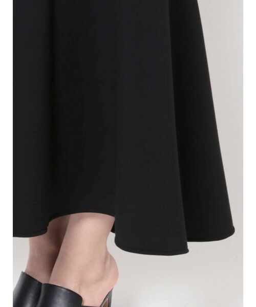 ELENDEEK（エレンディーク）の「スポンジマーメードスカート（スカート・レディース・ブラック/カーキ・01/02）」の4枚目の写真