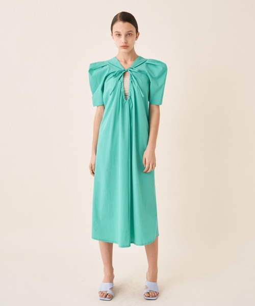 Solace（ソレイス）の「ハイパワショルウエストタックロングワンピース / 前後2way / オケージョン対応（ワンピース・レディース・ブラック/グリーン・M/L）」の2枚目の写真